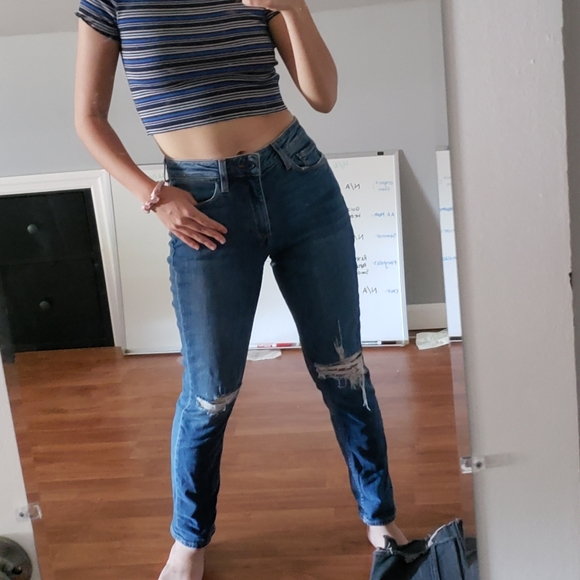 PAIGE Carter Slim Ripped Boyfriend Mom Jeans - Picture 2 of 4